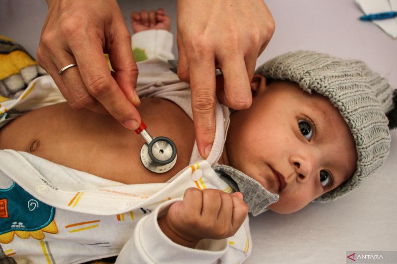 7-obat-pilek-bayi-yang-aman