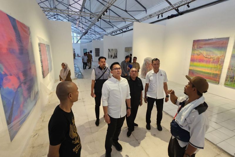 Pemkot Surabaya dorong kunjungan wisatawan lewat pameran ArtSubs 