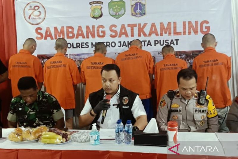 polisi-tangkap-enam-tersangka-kasus-tawuran-di-cempaka-putih-jakpus