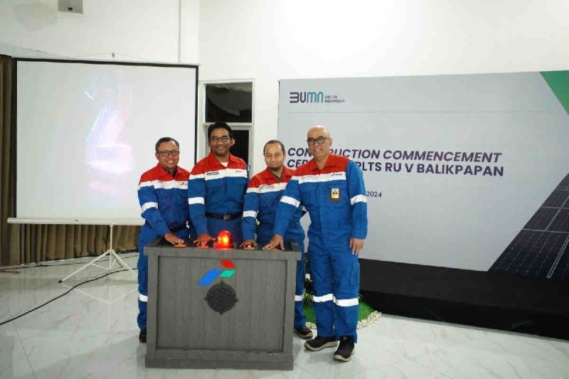 pertamina-siap-membangun-plts-atap-terbesar-di-kilang-balikpapan