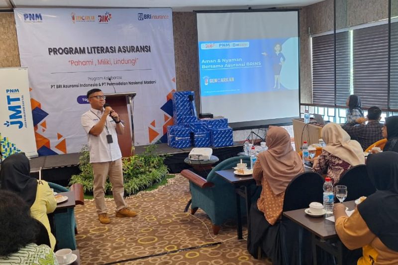 BRI Insurance dan PNM beri literasi asuransi ke pengusaha ultra mikro