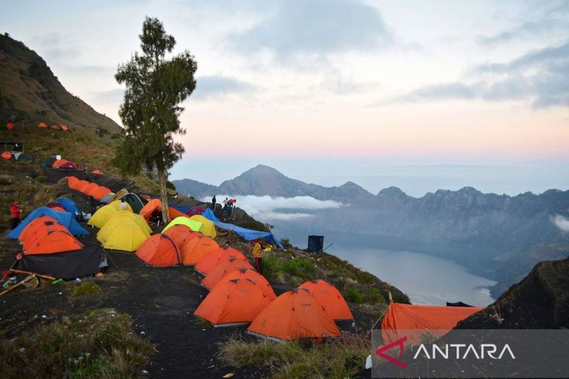 mengenal-pesona-gunung-rinjani-dan-daya-tariknya