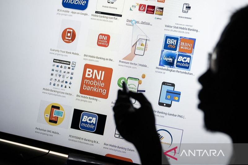 Bank Indonesia catat  jumlah transaksi perbankan digital tumbuh 34,43 persen pada triwulan III-2024