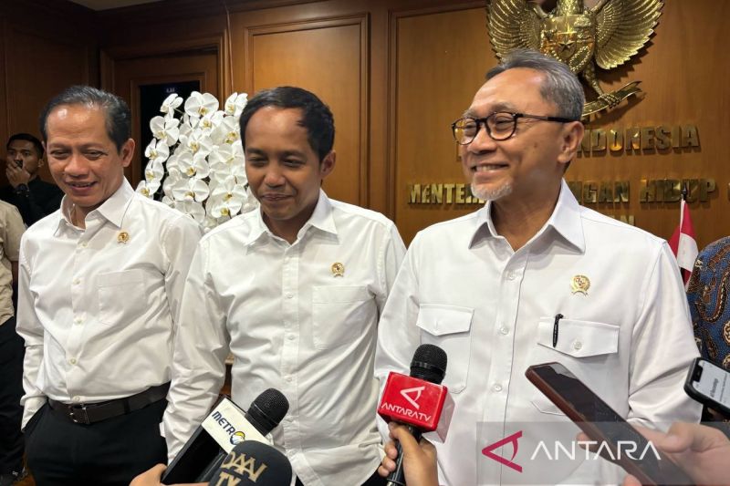 menko-zulhas-ungkap-ada-rencana-impor-beras-1-juta-ton-untuk-cbp