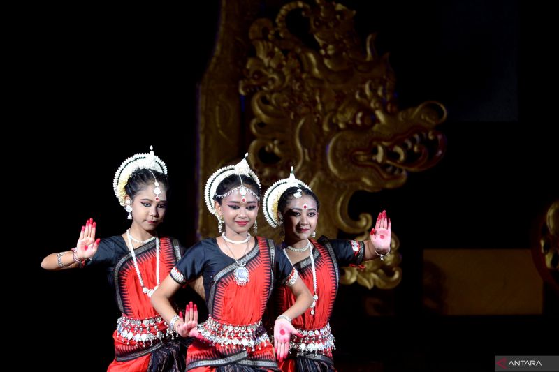 mengulik-sejarah-perayaan-diwali-dan-aktivitas-di-dalamnya
