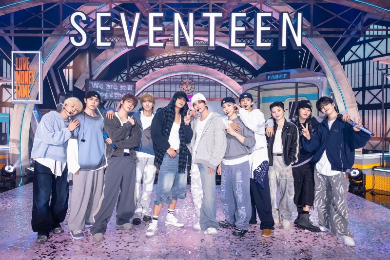Woozi dan Hoshi SEVENTEEN mulai tugas wajib militer pada September