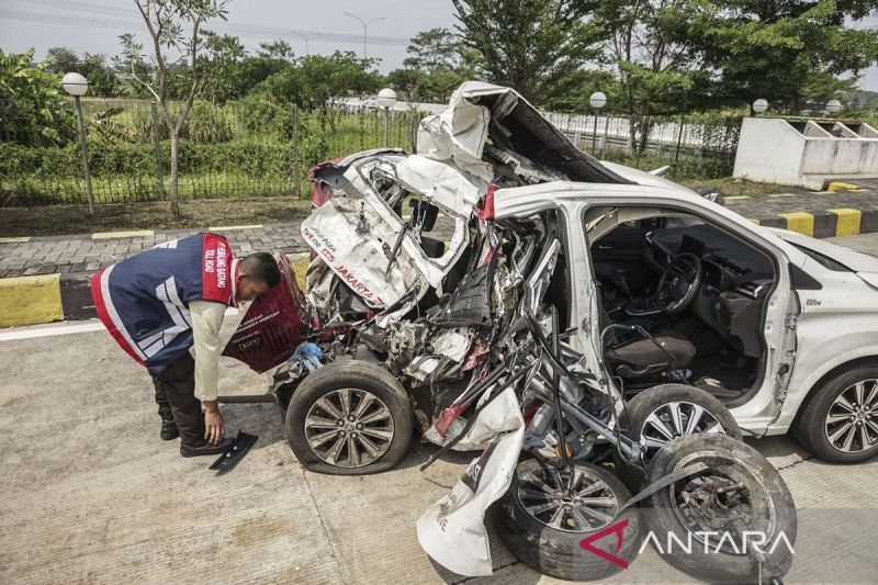 Langkah menepi ke bahu jalan yang benar untuk kurangi risiko celaka