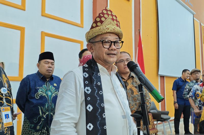 Mendikdasmen: Sudah ada undang-undang yang mengatur perlindungan guru