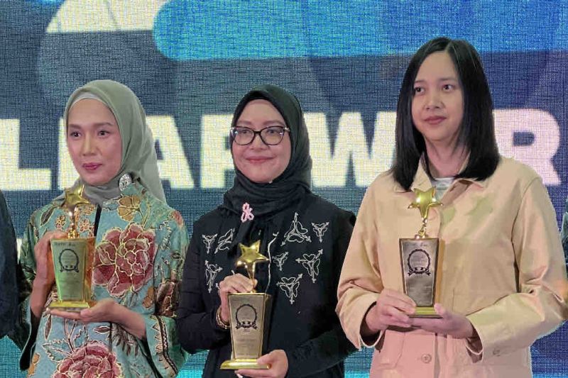 kai-logistik-sabet-tiga-penghargaan-ajang-stellar-workplace-award