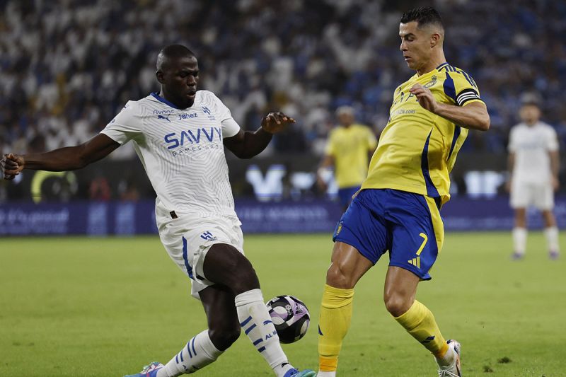 Cristiano Ronaldo bertahan di Al Nassr 