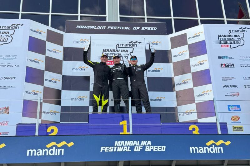 Aldio Oekon sabet podium pertama Porsche Sprint Challenge seri kelima