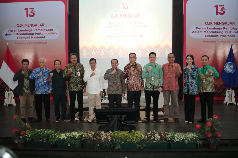 ojk-terus-dorong-industri-usaha-pembiayaan-dukung-perekonomian