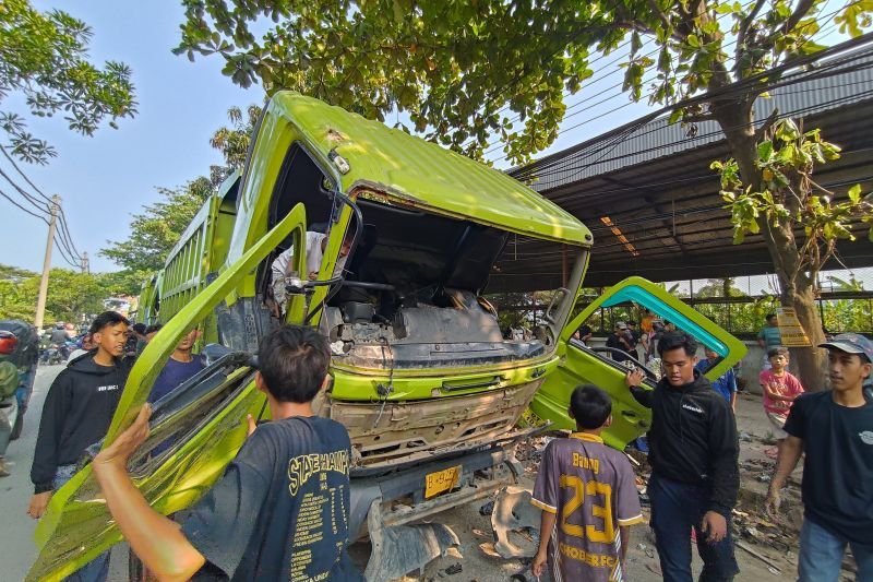 Kriminal kemarin, pencurian sepeda mahal hingga kerusuhan truk PIK 2