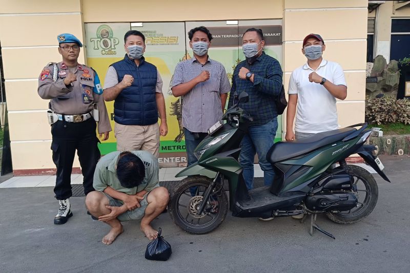 polisi-tangkap-pria-yang-edarkan-sabu-sabu-di-jakarta-utara