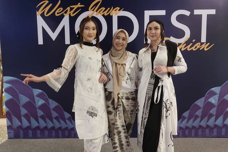 digitalisasi-buka-jalan-modest-fashion-inovatif-eks-pns-menuju-dunia