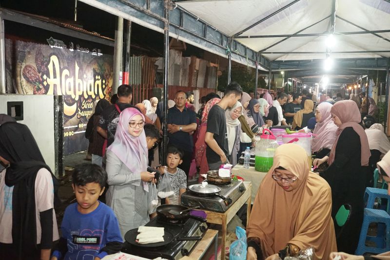 Pemkab Banyuwangi kembali hadirkan bazar kuliner "Arabian Streetfood"