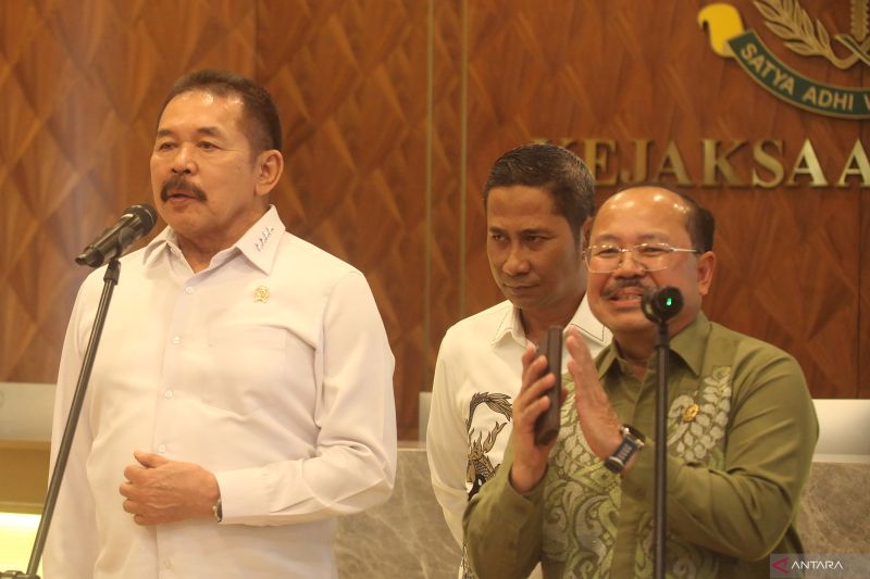 profil-amzulian-rifai-ketua-komisi-yudisial-periode-2023-2025