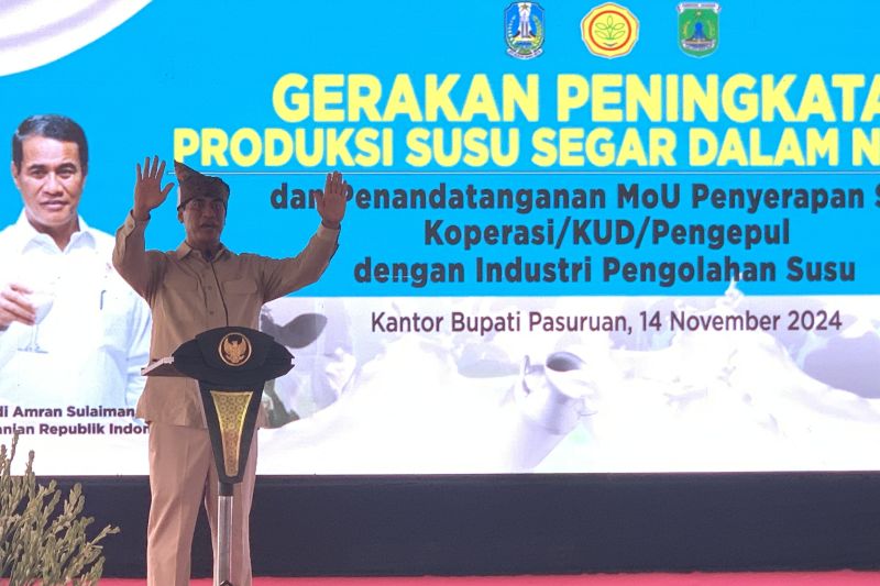 mentan-permudah-impor-sapi-perah-guna-tingkatkan-kualitas-produksi