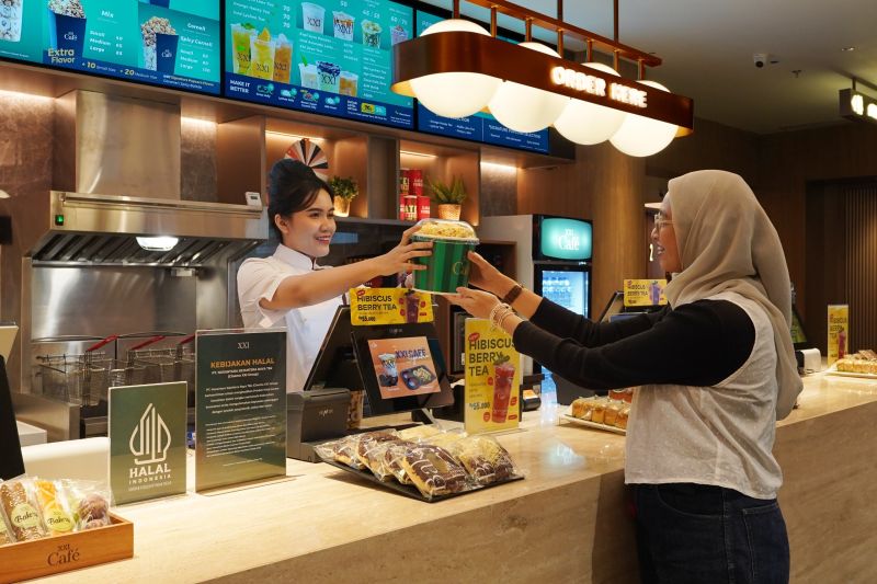 Produk makanan dan minuman Cinema XXI menerima sertifikat halal