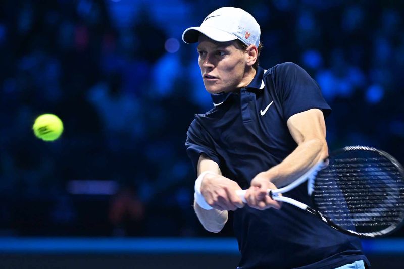 Sinner melaju ke semifinal ATP Finals dengan catatan sempurna 3-0