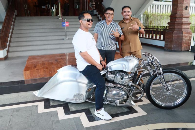 pemkot-dukung-ams-garage-denpasar-wakili-indonesia-di-motor-custom