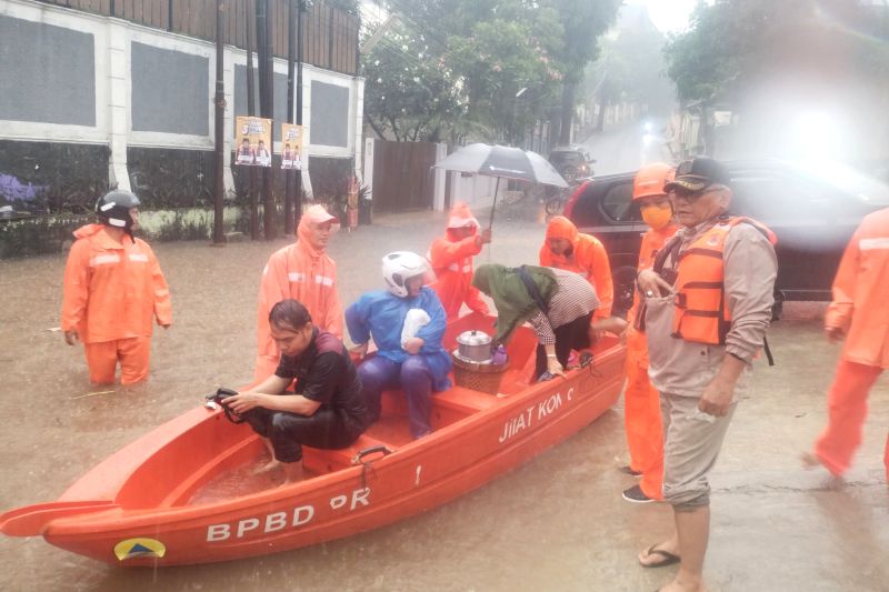 DKI kemarin, Jaksel banjir lalu sanksi penjara terlibat politik uang