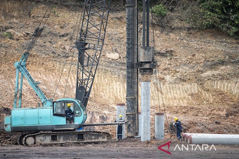 ptba-beri-sinyal-mitra-potensial-proyek-dme-berasal-dari-china