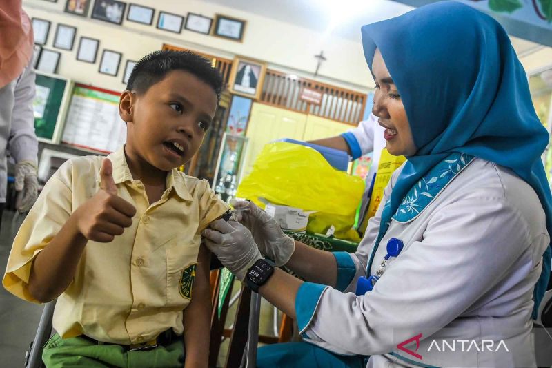 Satgas Imunisasi IDAI ingatkan warga jangan menyepelekan cacar air