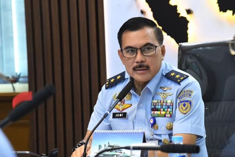 TNI AU libatkan masyarakat dalam penyaluran makan bergizi gratis