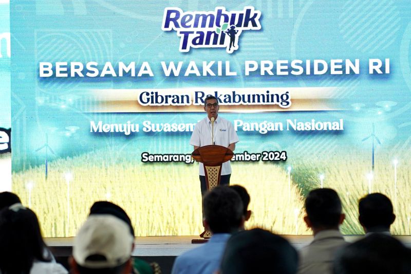 pupuk-indonesia-mengajak-petani-jawa-tengah-tebus-pupuk-bersubsidi