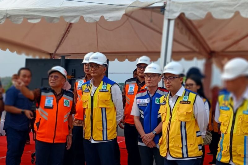 Menteri PU sebut area Bandara Dhoho Kediri dibangun pengendali banjir