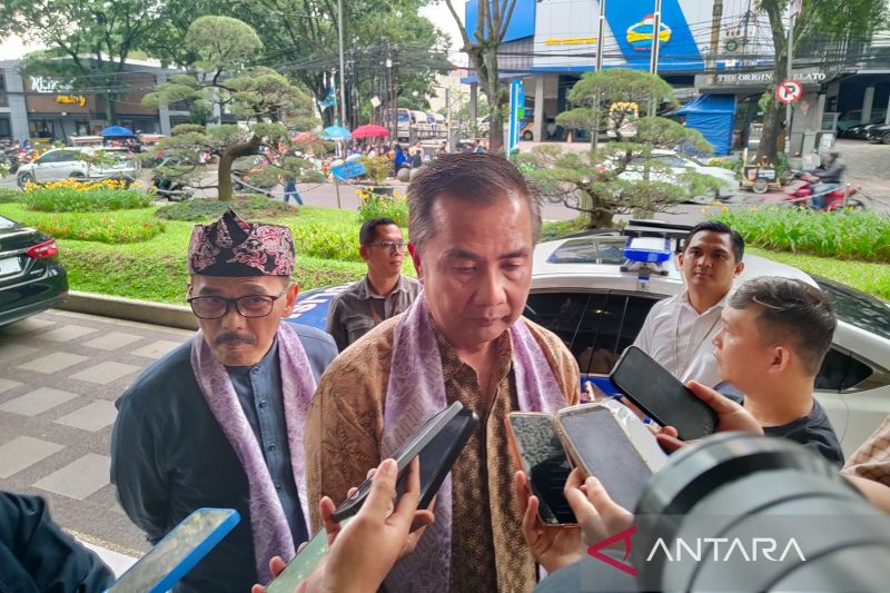 jabar-tunggu-instruksi-pemerintah-pusat-untuk-penetapan-upah-minimum