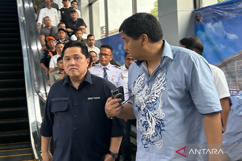 erick-thohir-terbuka-dengan-usulan-ara-untuk-hidupkan-krl-ekspres