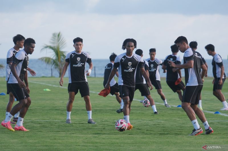 ALASAN TIMNAS INDONESIA JALANI LATIHAN INTENSITAS TINGGI JELANG AFF LATIHAN TIMNAS INDONESIA PIALA AFF 2024 291124 NHW 6