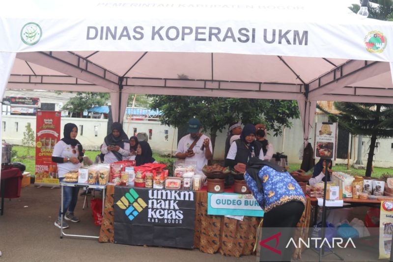 Pemkab Bogor gelar Bazar Milenial ajang promosi-perluas jaringan UMKM