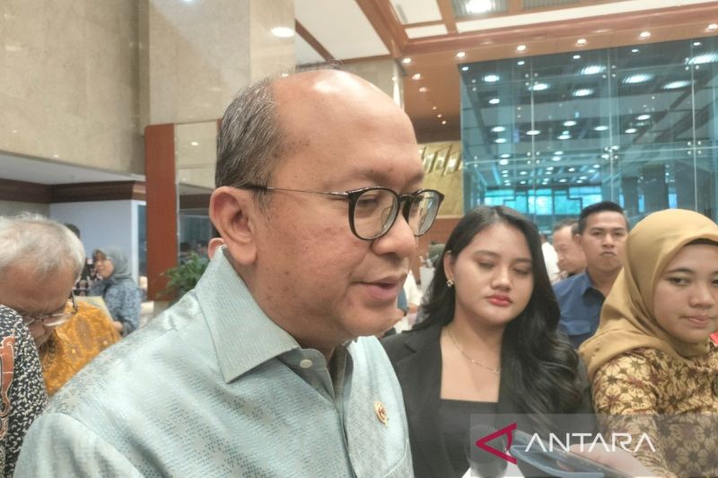 Menteri Rosan sebut hilirisasi jadi PR besar