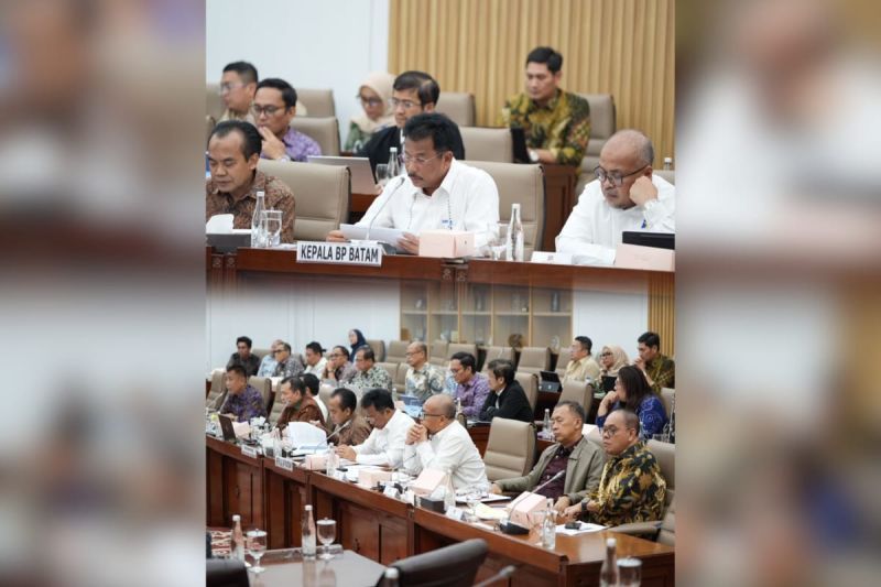 Hadiri RDP lanjutan, BP Batam laporkan pencapaian kinerja dan rencana pengembangan Batam