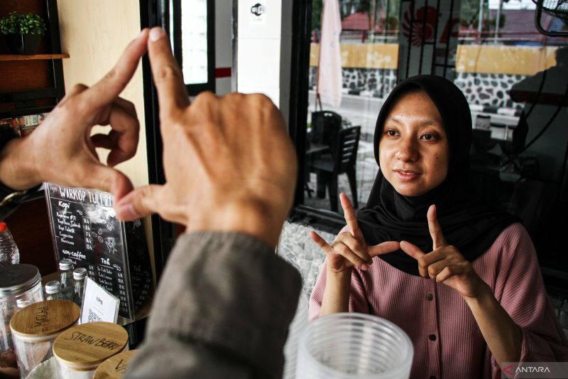 mengenal-tuli-konduktif-penyebab-suara-terdengar-teredam