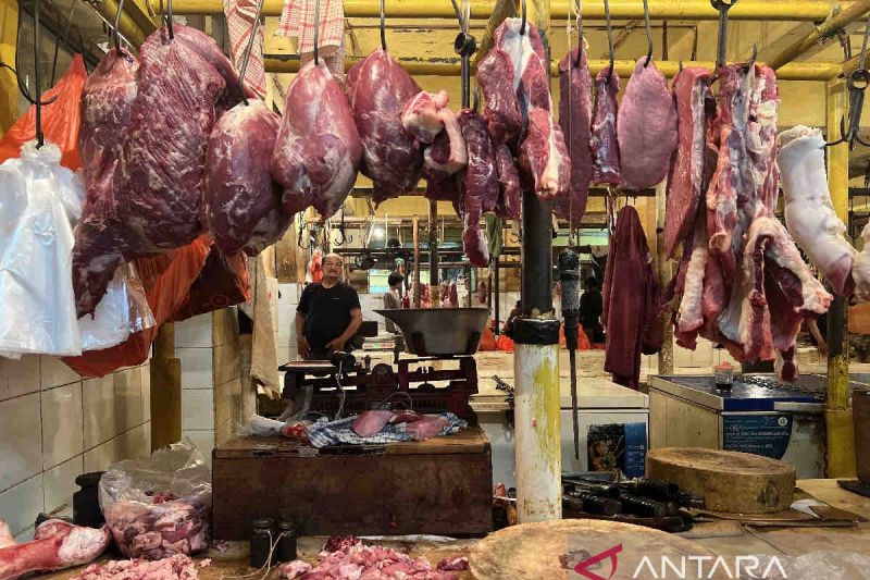 Harga pangan Jumat, daging sapi turun menjadi Rp134.500 per kg