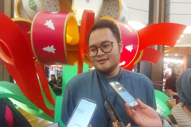 Pusat perbelanjaan di Serpong hadirkan boneka raksasa delapan meter