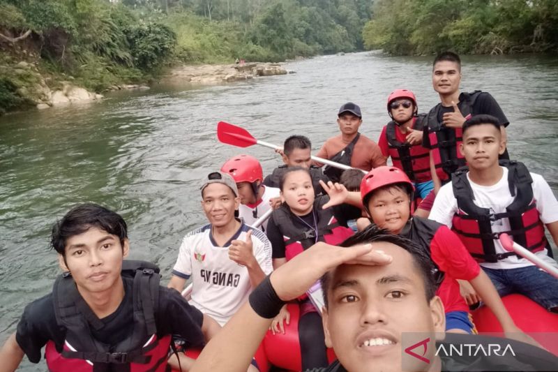 Warga Mukomuko manfaatkan potensi Sungai Selagan untuk arum jeram