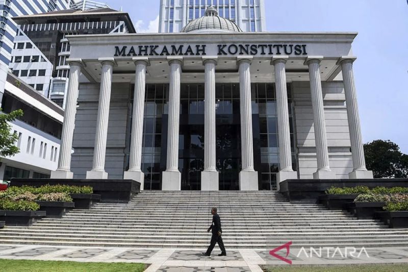 MK putus uji materi soal wamen rangkap jabatan hari ini