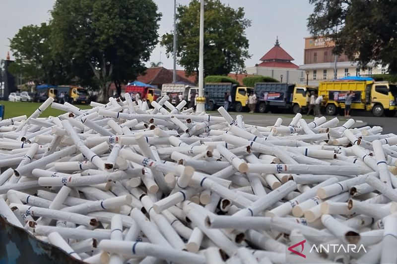 harga-rokok-naik-di-2025-rokok-ilegal-makin-diuntungkan