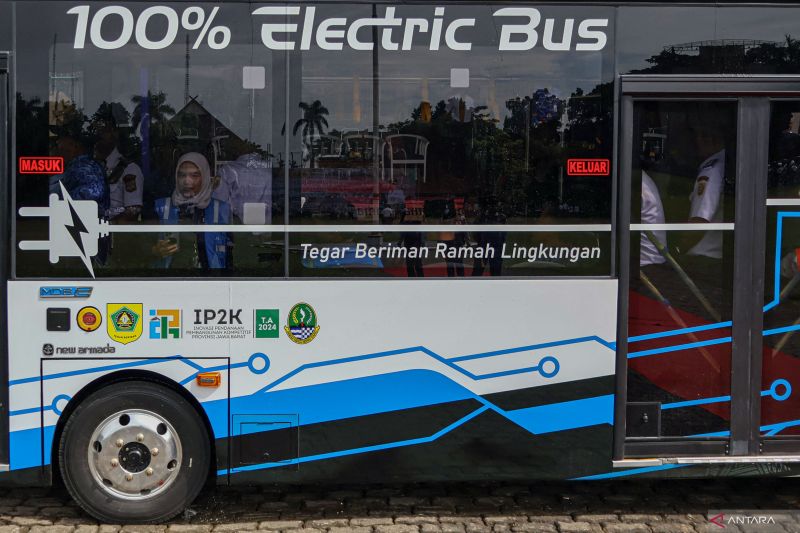 pengamat-elektrifikasi-angkutan-umum-butuh-komitmen-politik-kuat