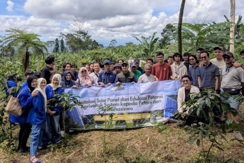 mahasiswa-ui-manfaatkan-panel-surya-tingkatkan-produksi-kopi-sukabumi