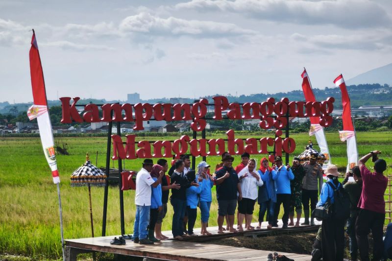 pgn-bersama-brin-dan-pemkot-semarang-menggarap-padi-biosalin-20-ha