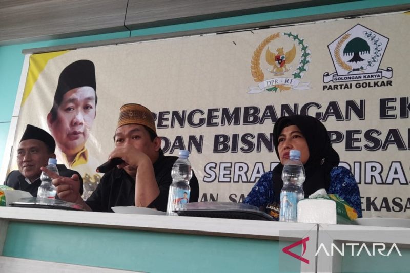 anggota-komisi-vii-dpr-ri-janji-bantu-pengembangan-bisnis-pesantren