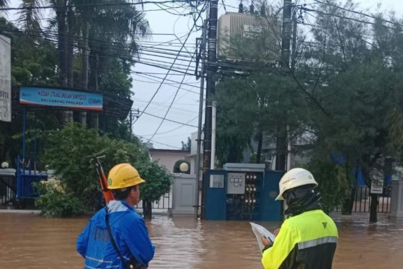 pln-gerak-cepat-pulihkan-gangguan-listrik-di-berbagai-daerah-sulsel