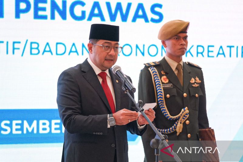 menekraf-melantik-pejabat-tinggi-pratama-di-lingkungan-kemenekraf