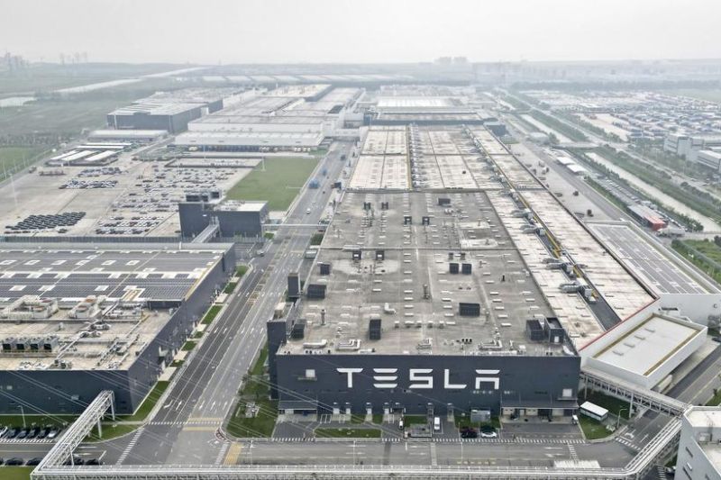 Proyek megafactory Tesla di Shanghai dijadwalkan rampung akhir 2024